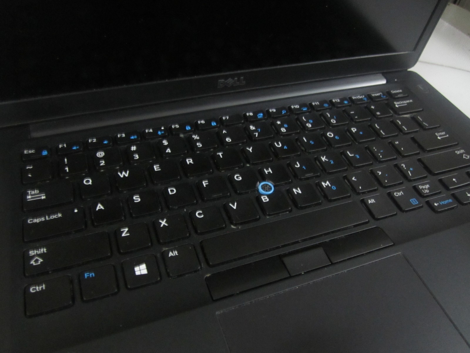 Dell Latitude 7480 i7-7600U 2.80GHz 16GB 240GB M2SSD Laptop NOOS + AC