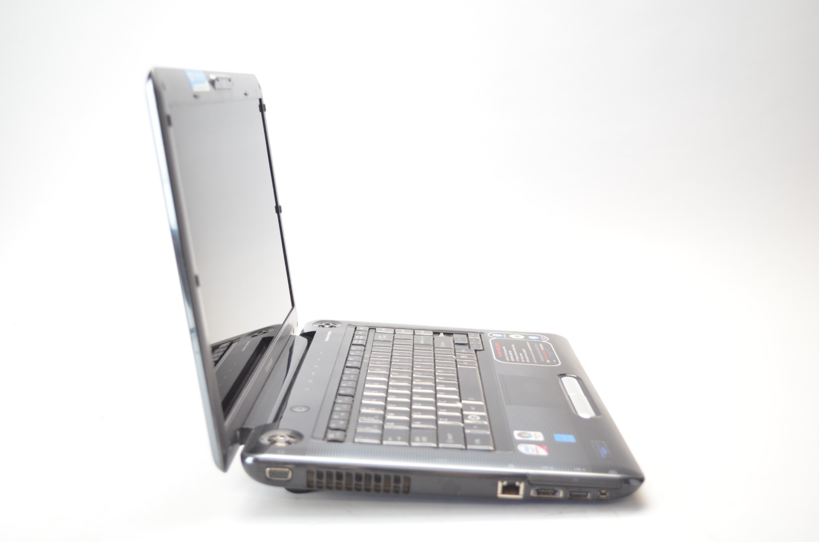 Toshiba Satellite A305-S6905 15″ Laptop Core 2 Duo T6400 2GHz 3 GB RAM PARTS