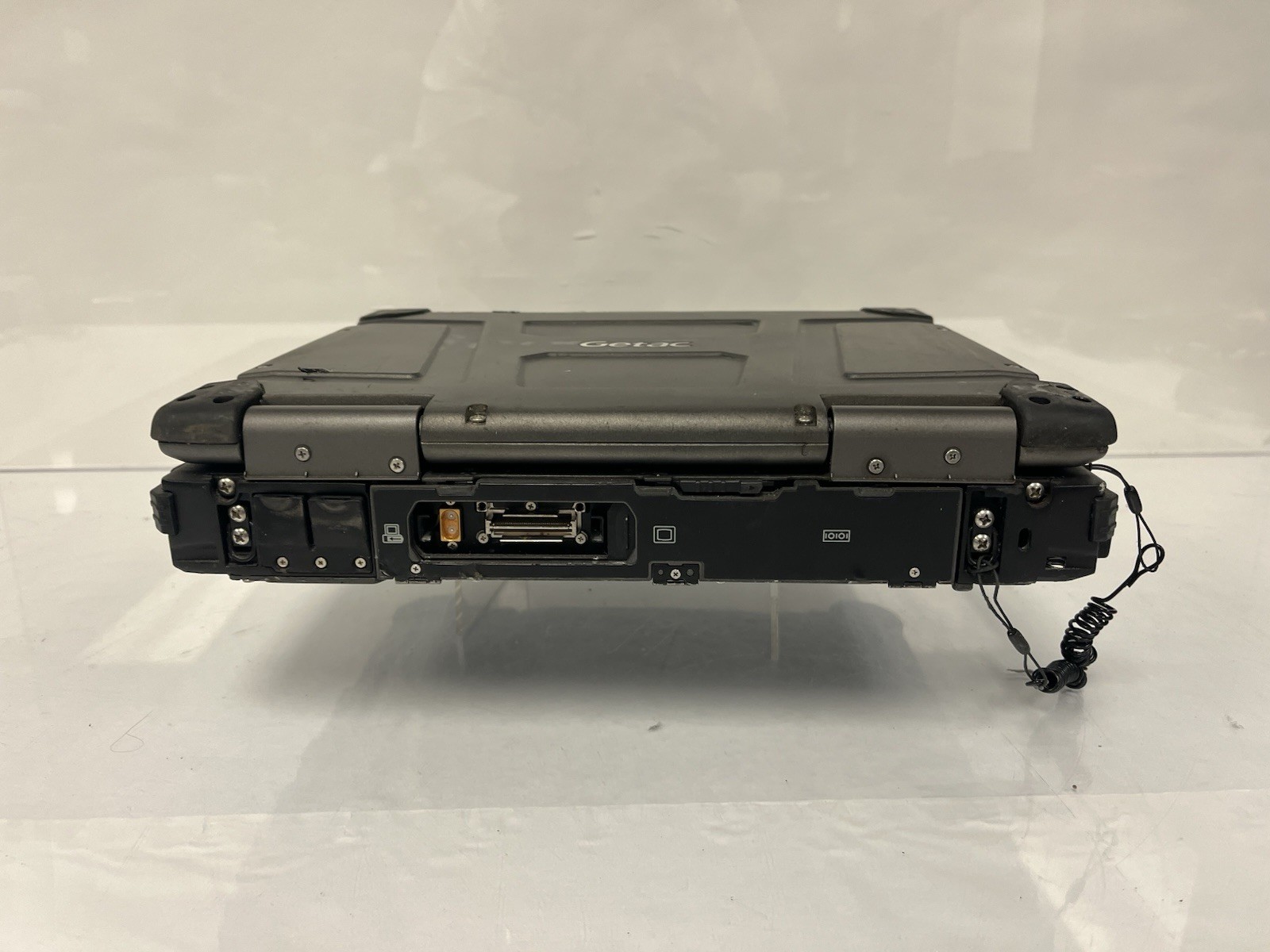 Getac B300 G5 Rugged Touch 13.3″ i5-4300M 2.60GHz 4GB Ram 128GB SSD 17533 Hours
