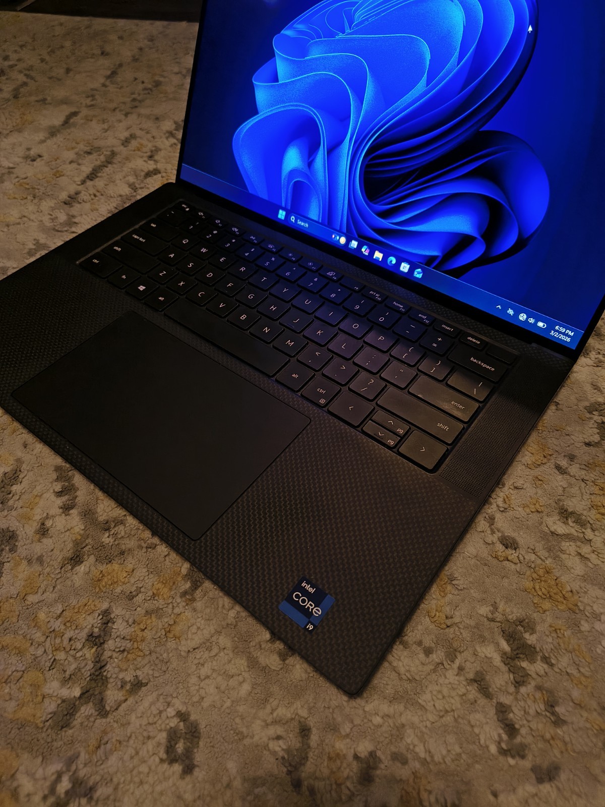 Dell XPS 15 9510 FHD 2.50GHz i9-11900H 32GB 512gb SSD RTX 3050 Ti