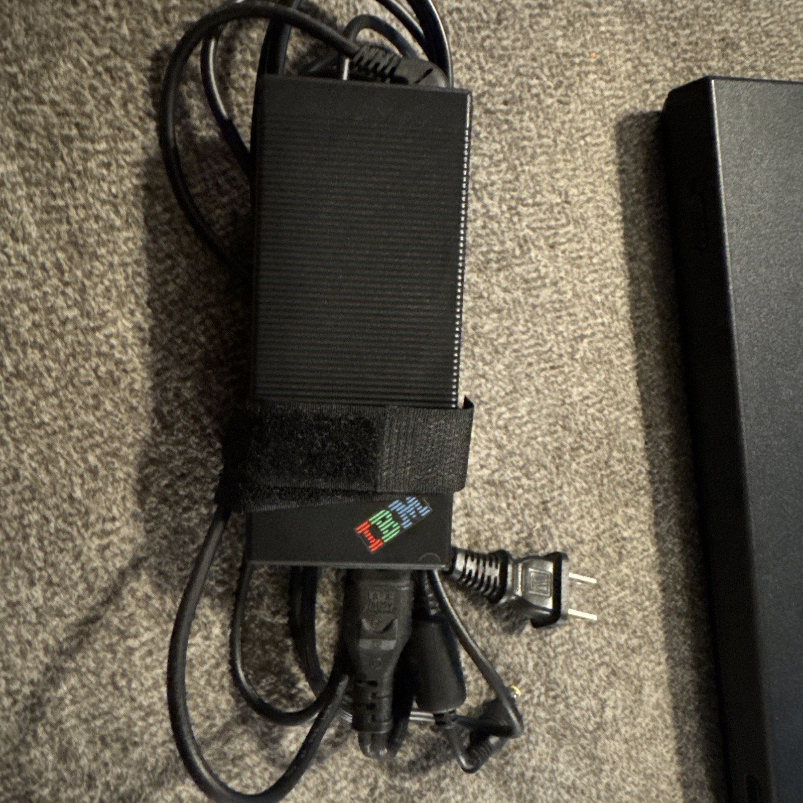 IBM ThinkPad R40 Laptop Windows XP, 15″ SXGA LCD, Works Great