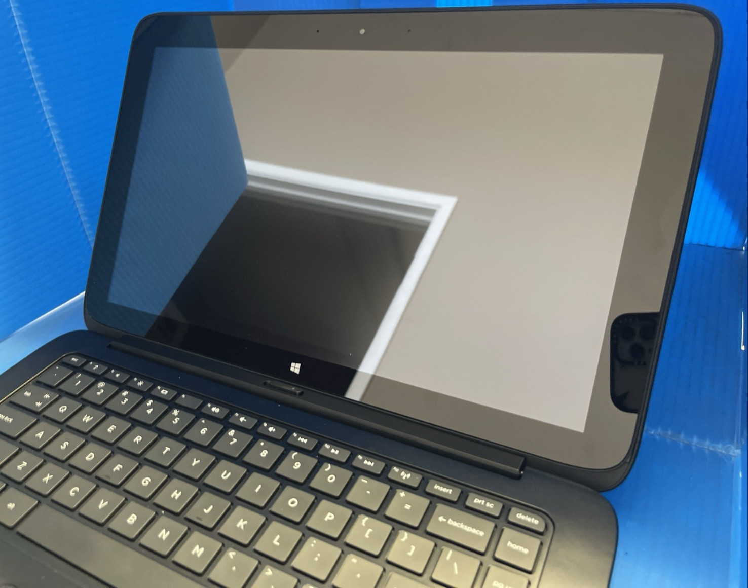 HP Pavilion X2 10-N113DX 10.1″ Intel Atom X5-Z8300, notebook PC