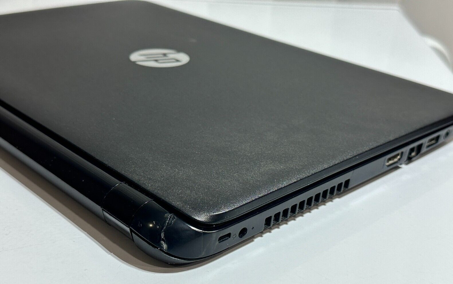 HP 15 Laptop | A6-5600 Quad Core w/Radeon | 8G | 256G SSD | Win10Pro | Nice