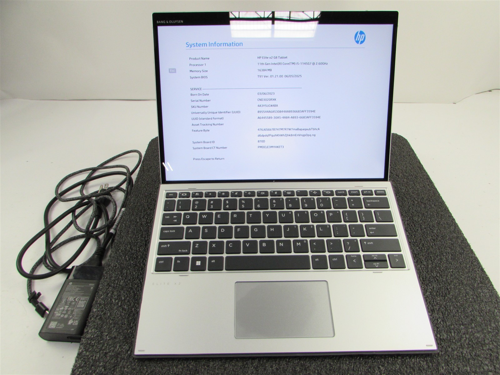 HP ELITE X2 (G8) 2IN1 TOUCHSCREEN 3k CORE I7-1185G7 512GB SSD 16GB RAM WIN 11