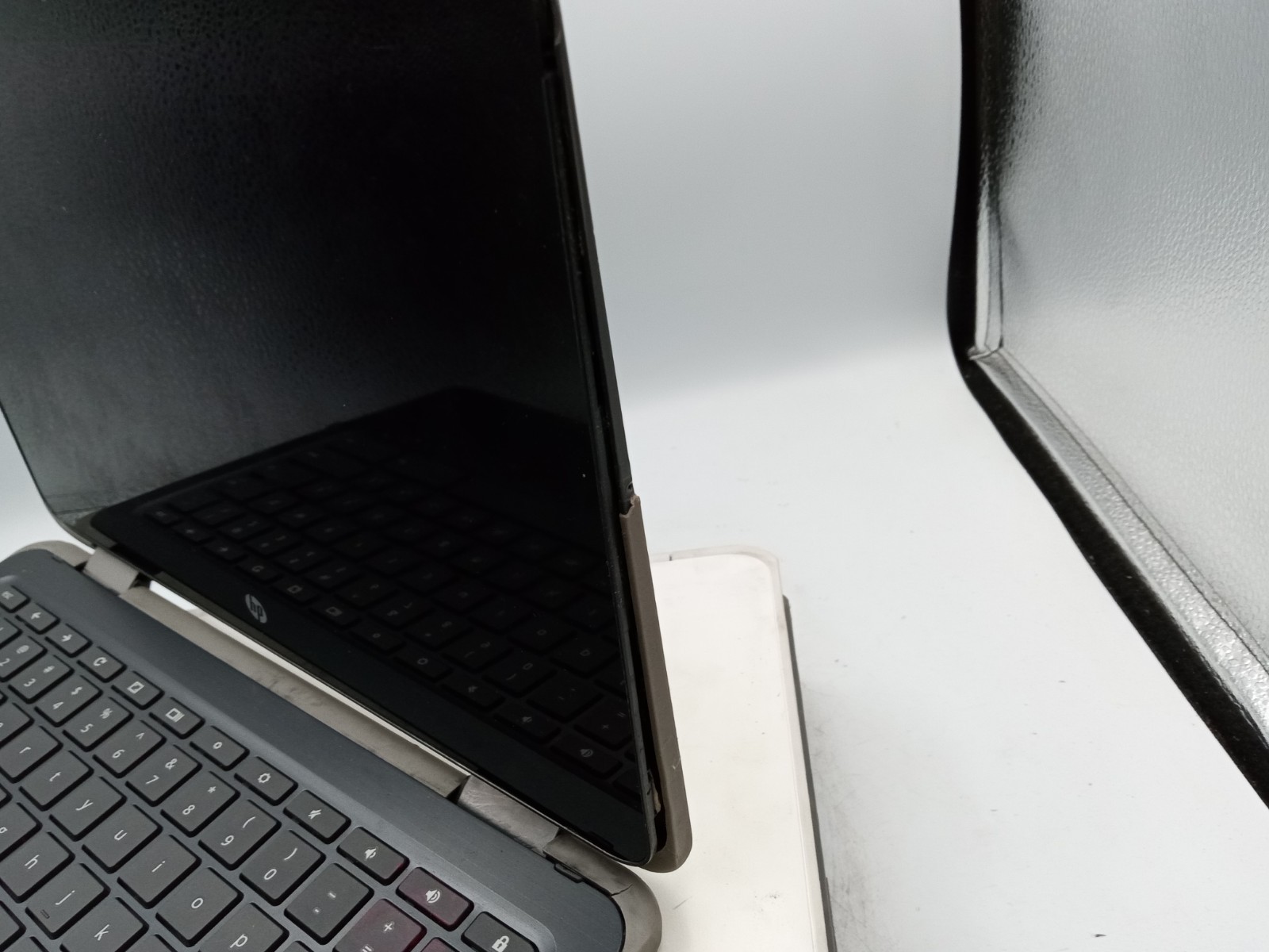Lot of 5 – HP Chromebook x360 11.6″ Laptops – FOR PARTS – VARIOUS ISSUES -RR