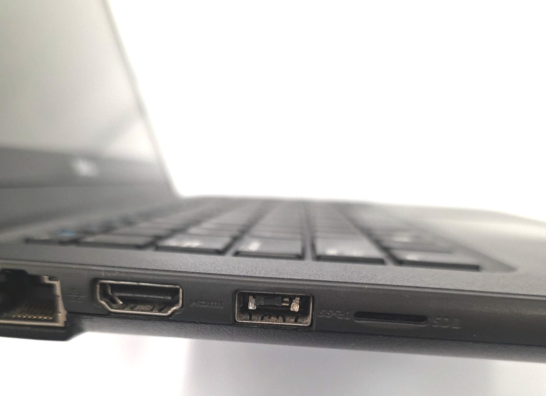 Dell latitude 3380| Touch| Intel Core i3-6006U|4GB RAM 128GB SSD| Win 10 Pro #2