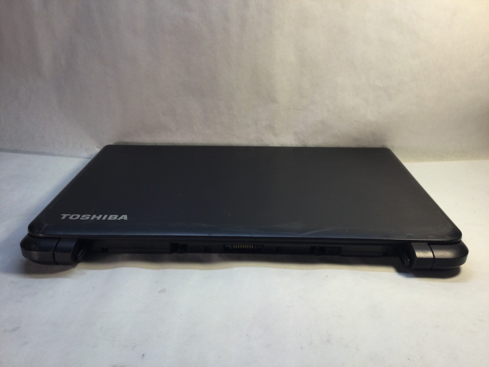 Toshiba Satellite C55-B5200 15″ Laptop Intel Core i3 4th Gen -DOES NOT POWER -MZ