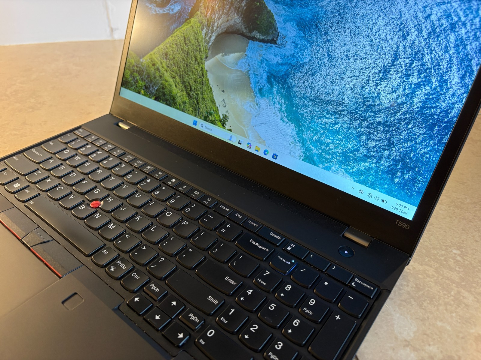 Lenovo ThinkPad T590 i7-8565U 16GB RAM 512GB SSD Windows 11 Pro 15.6″ Laptop