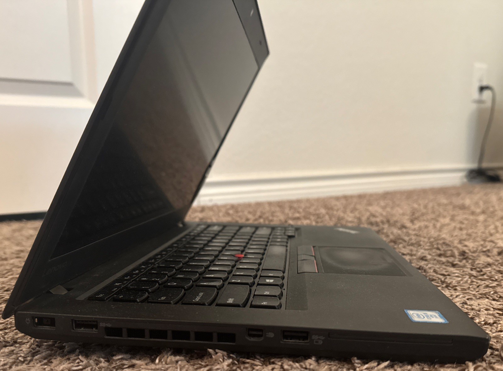 Lenovo Thinkpad T460 14” Laptop, FHD, i5-6300U 2.40 GHz, 16GB RAM, 250 GB SSD