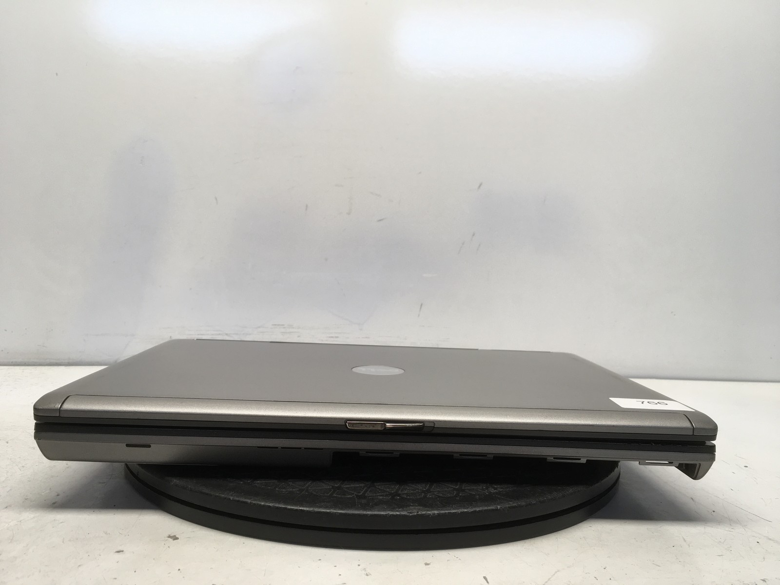 Dell Latitude D630 Intel Core 2 Duo 06FB 2.2GHz 1 GB Ram 500GB HDD Windows XP