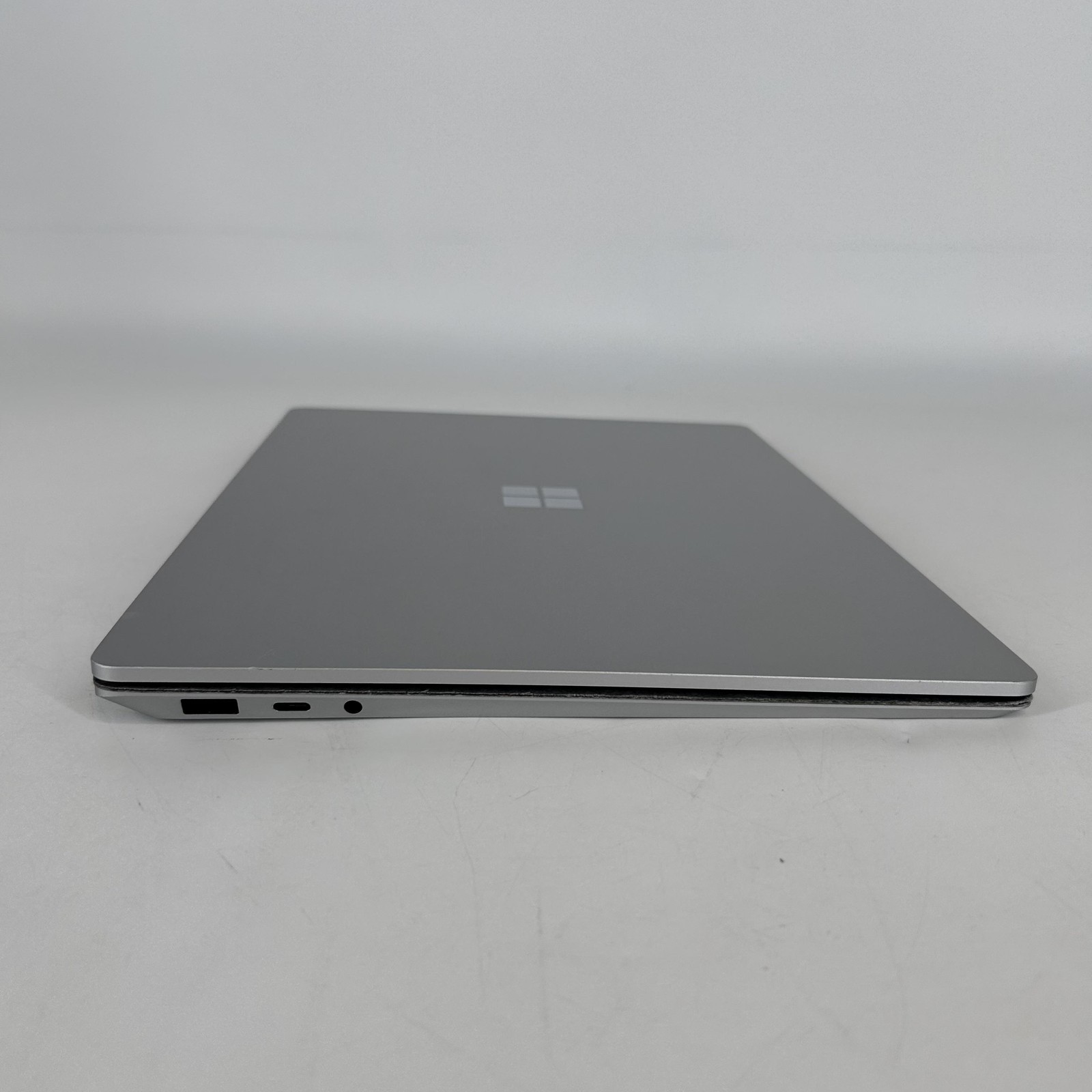 Microsoft Surface Laptop 3 13.5 2K TOUCH i7-1065G7 16GB 512GB SSD STIFF TRACKPAD