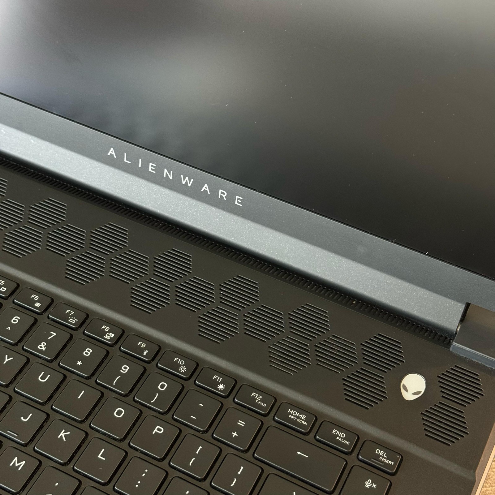 Dell Alienware M16 R1 240Hz QHD+ 5.4 GHz i9-13900HX 64GB 512GB SSD RTX 4090