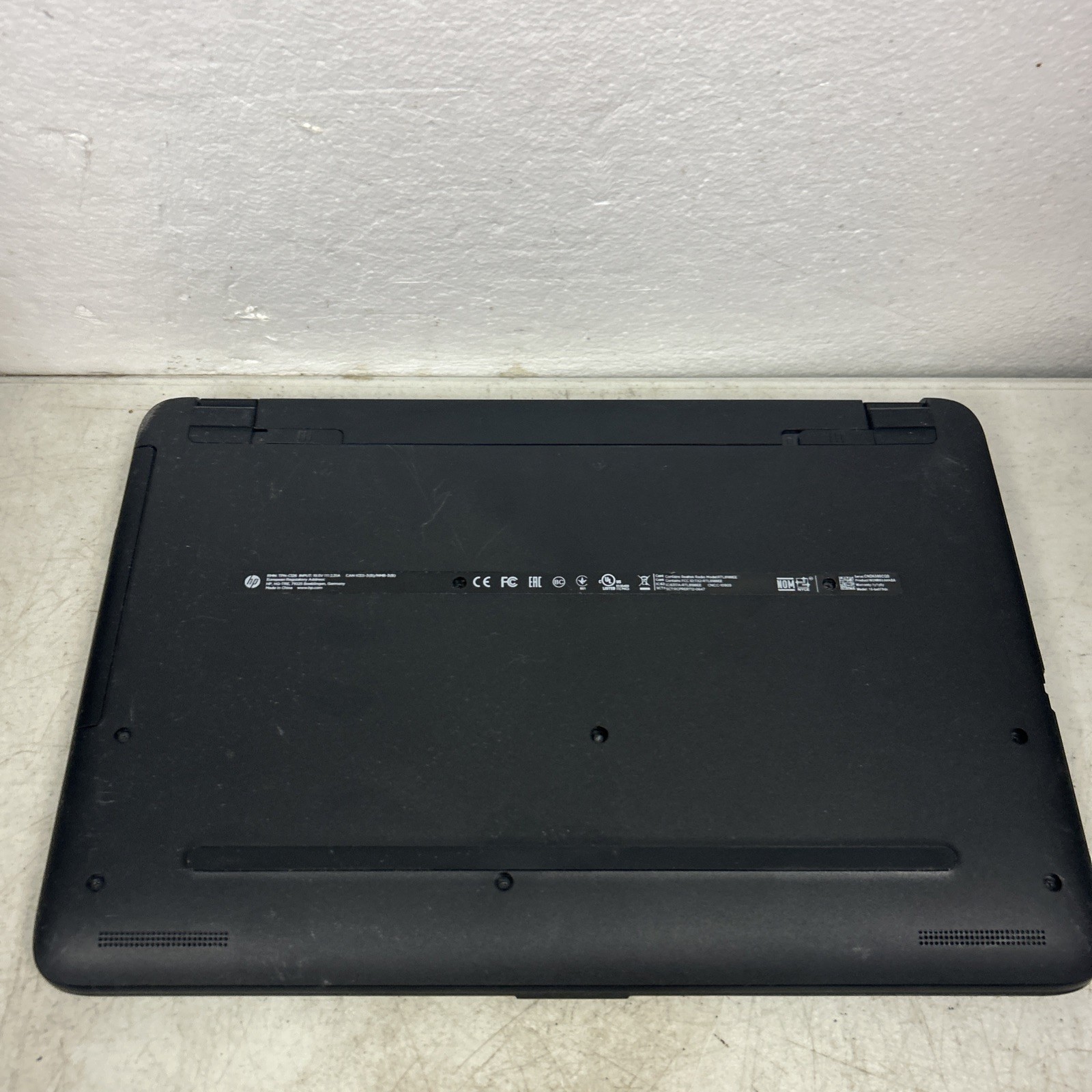HP 15-BA079DX | AMD A10-9600P | 128GB | 6GB |