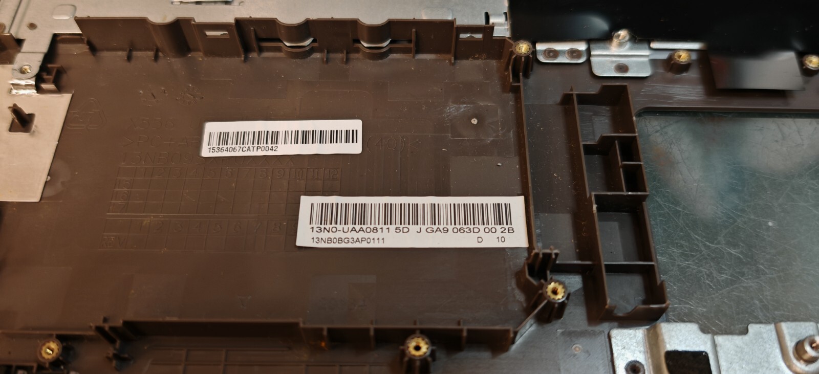 ASUS X556U R556U F556U R558 TOP BODY PALMREST 13N0-SGA0821 13NB09S2AP0321
