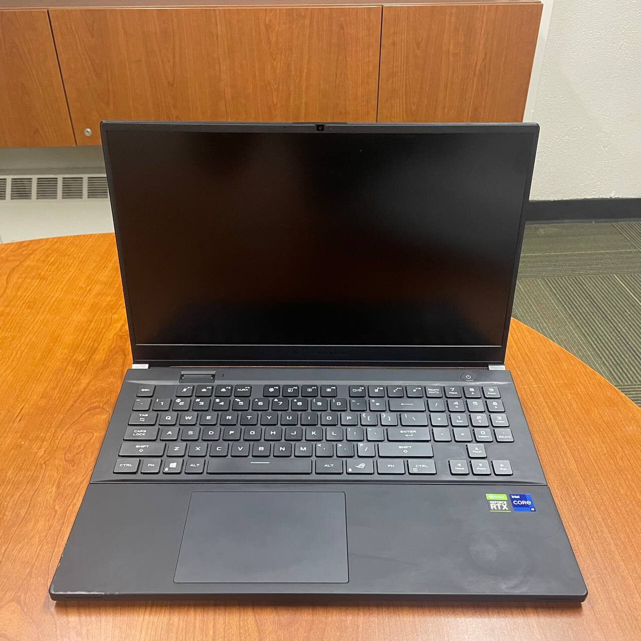 Asus ROG Zephyrus s17. RTX 3080, i9-11900H. 165Hz 2K Panel
