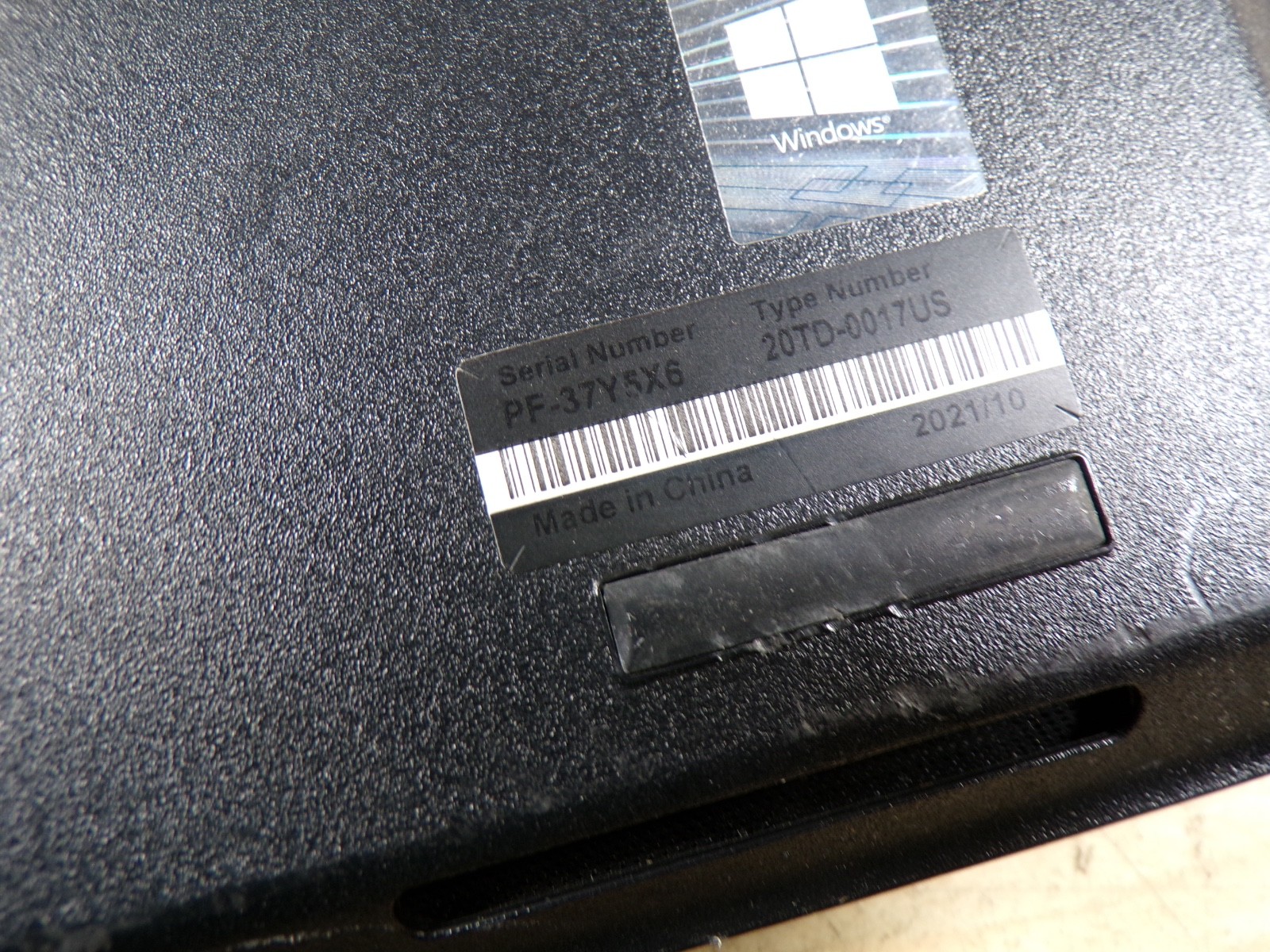 LENOVO THINKPAD E15 INTEL CORE I5 11TH GEN 8GB RAM **NO POWER ON **NO HD/ NO CAD