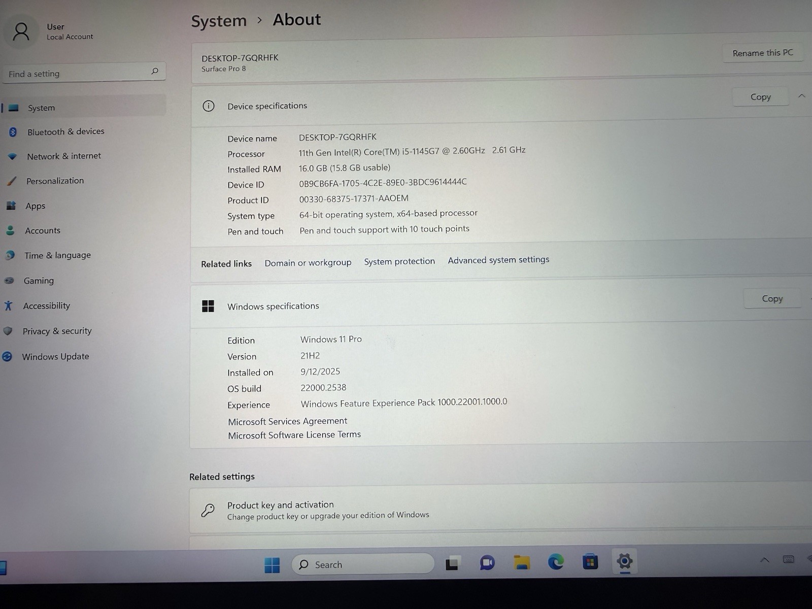 Microsoft Surface Pro 8 (1982) i5-1145G7 – 16GB RAM – 256GB 120Hz – Win 11 Pro