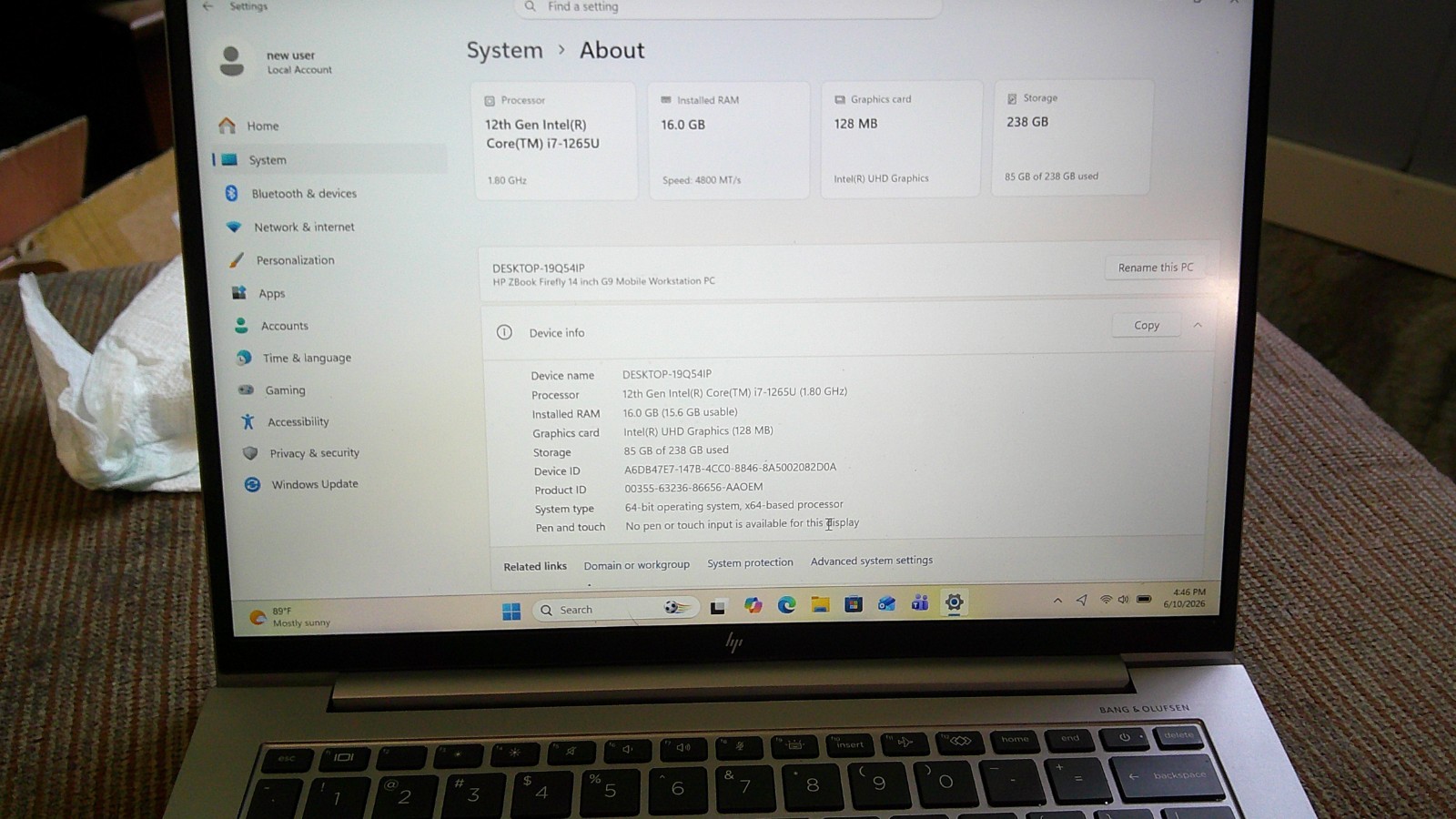 HP ZBook Firefly G9 14″ Laptop i7-1265u 12gen 16 gig ram 256 sshd win 11