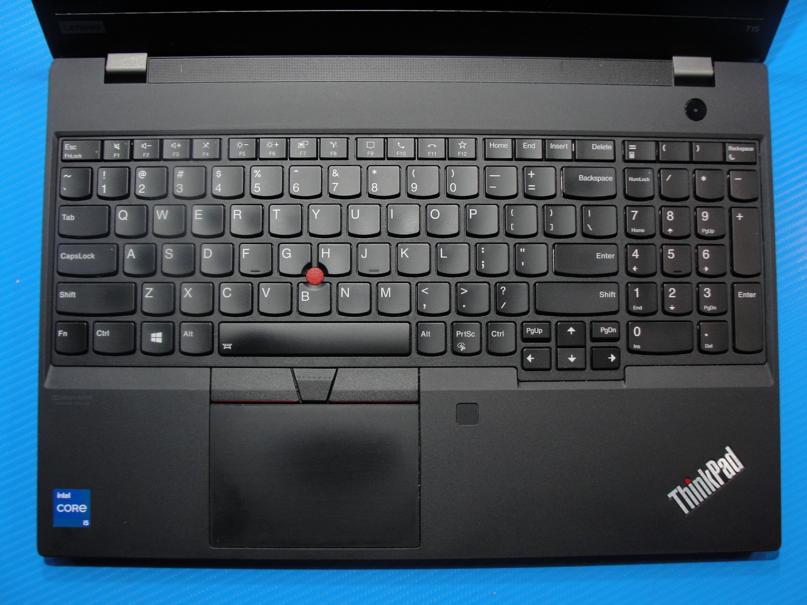 Lenovo ThinkPad T15 Gen 2i 15.6″FHD Core i5-1135G7 2.4GHz 8GB RAM 256Gb SSD+PA