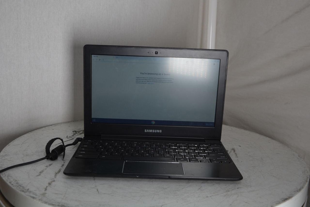 SAMSUNG XE503C12 Chromebook EXYNOS 5 1.3GHz 4GB 16GB SEE NOTES