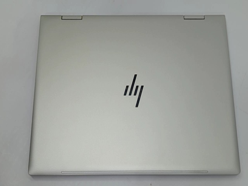 HP ENVY x360 2-in-1 15.6″ FHD Touch Laptop i5-1135g7 8GB RAM 256GB SSD Silver