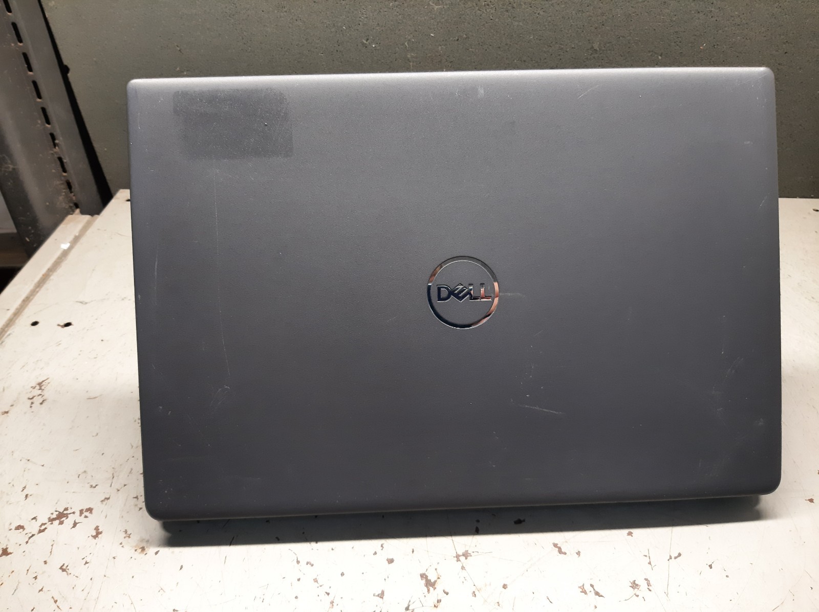 Dell Latitude 3510 15.6″ i7-10510u 8GB RAM No SSD No OS/BATT