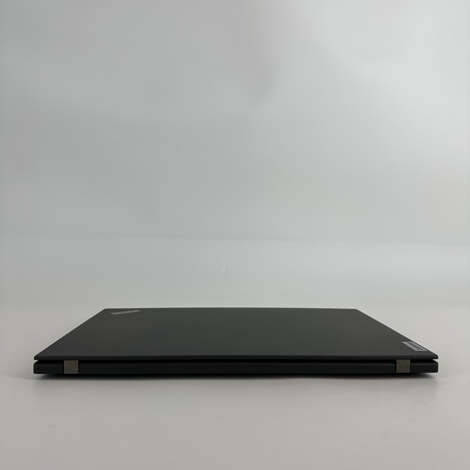 Lenovo ThinkPad T14s Gen 2 FHD 2.3 GHz Ryzen 5 PRO 5650U 16GB 512GB SSD Good