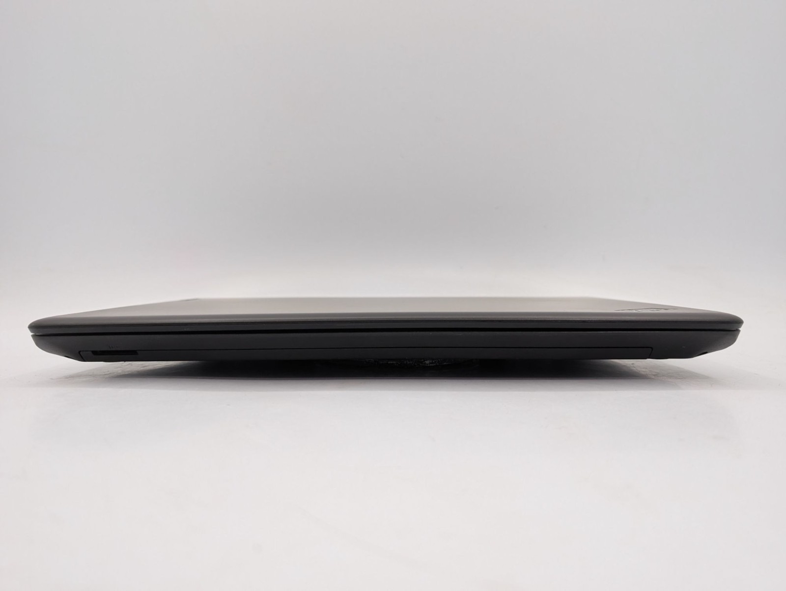 Lenovo ThinkPad E570 15.6″ Intel i5-7200U 16GB RAM 1TB HDD 256GB SSD Win 11 Pro