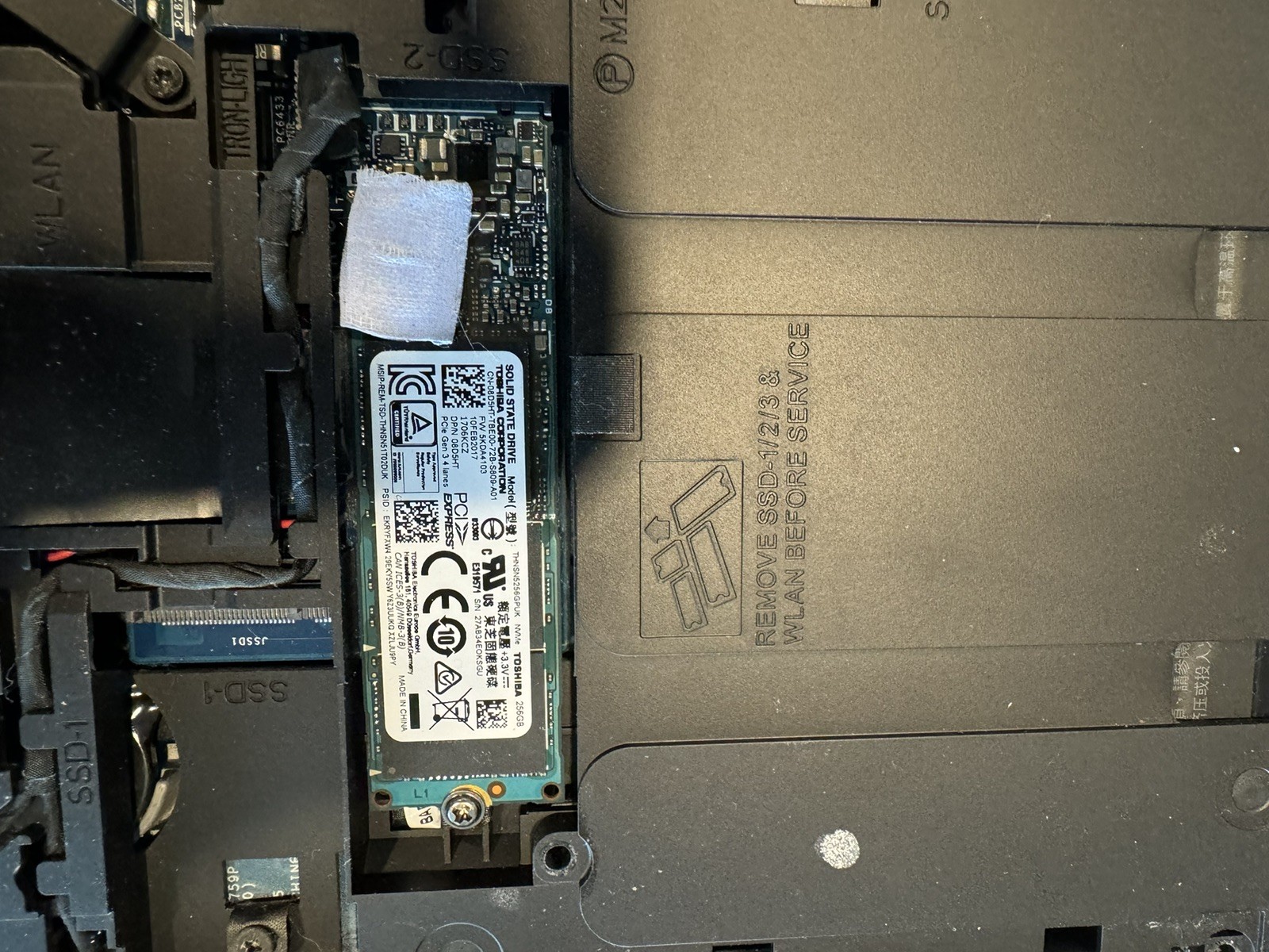 Dell Alienware 15 R3 Intel i7-7700 @2.50GHz 16GB RAM NO SSD For Parts