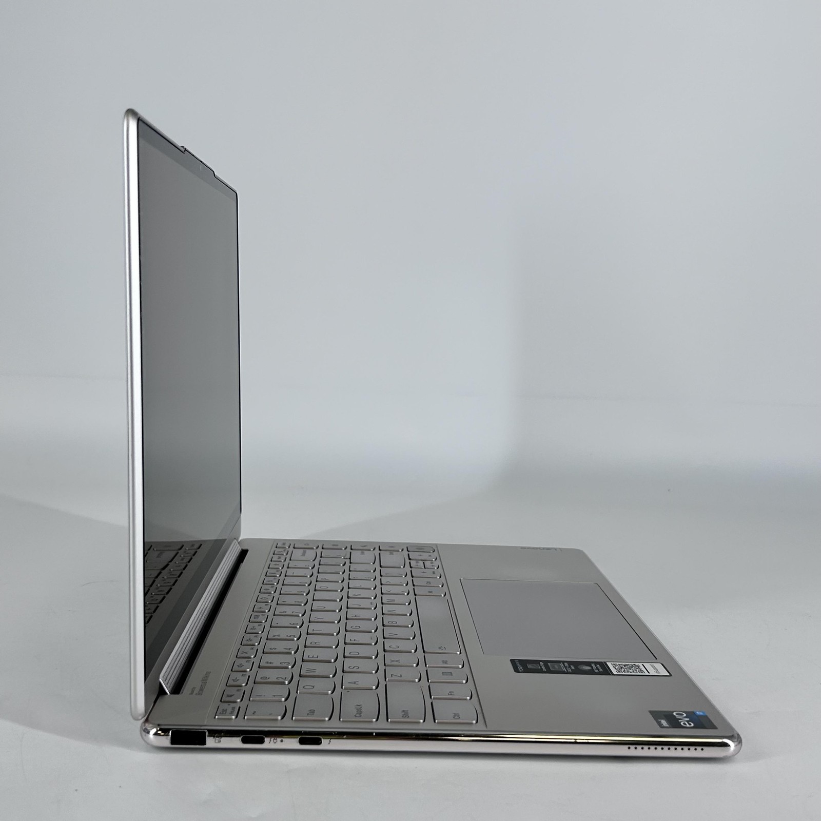 Lenovo Yoga 9i 14 Gold QHD+ TOUCH 2.2 GHz i7-1360P 16GB 512GB SSD Very Good