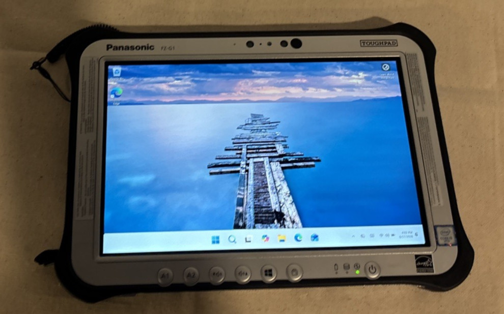 Panasonic Toughpad FZ-G1 MK5, 10.1″ i5-7300U 8GB 256GB SSD 4G LTE Barcode
