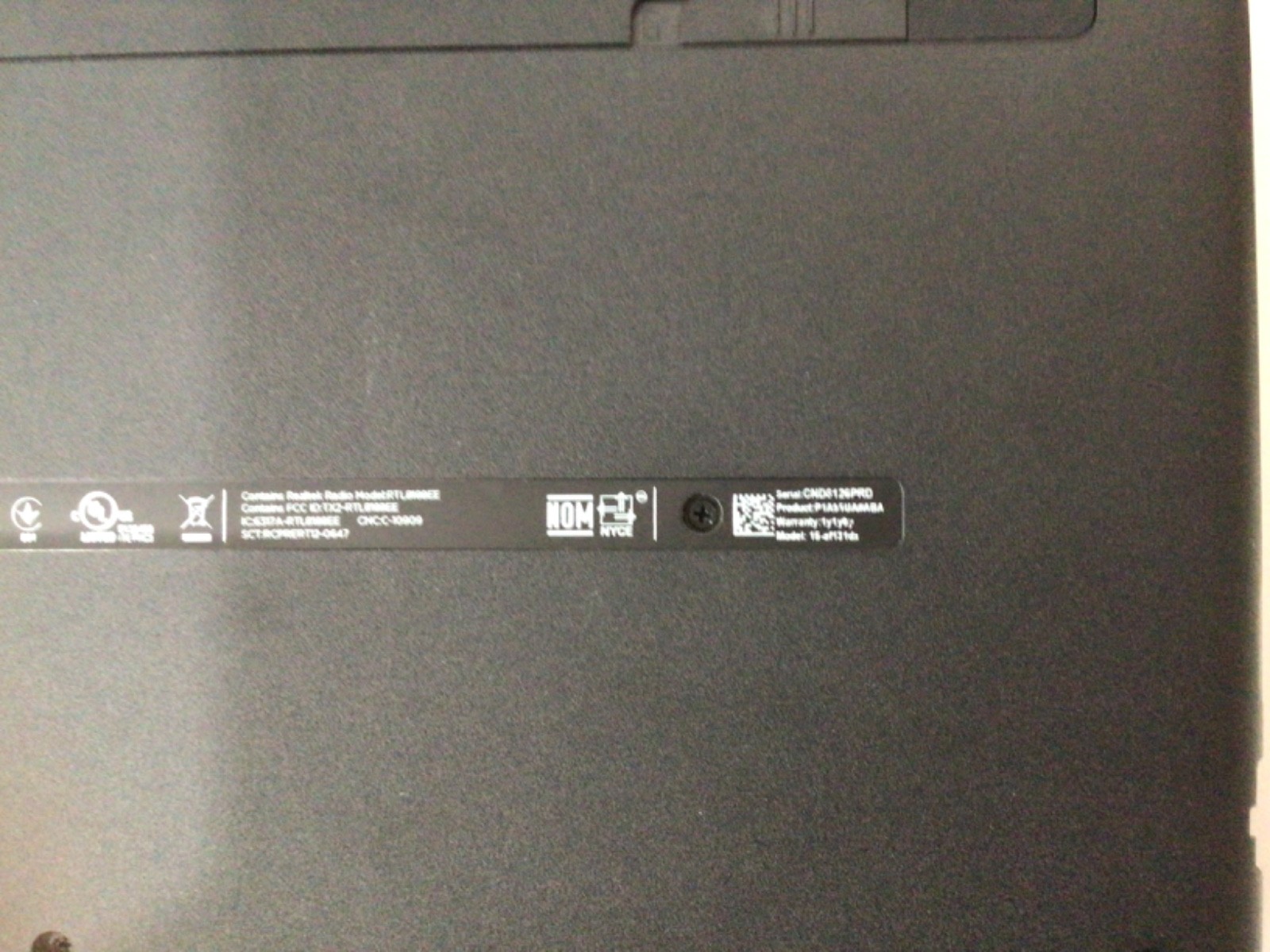 HP 15-af131dx Notebook AMD A6-5200 APU 4GB 500GB with Adapter & HP Soft Case