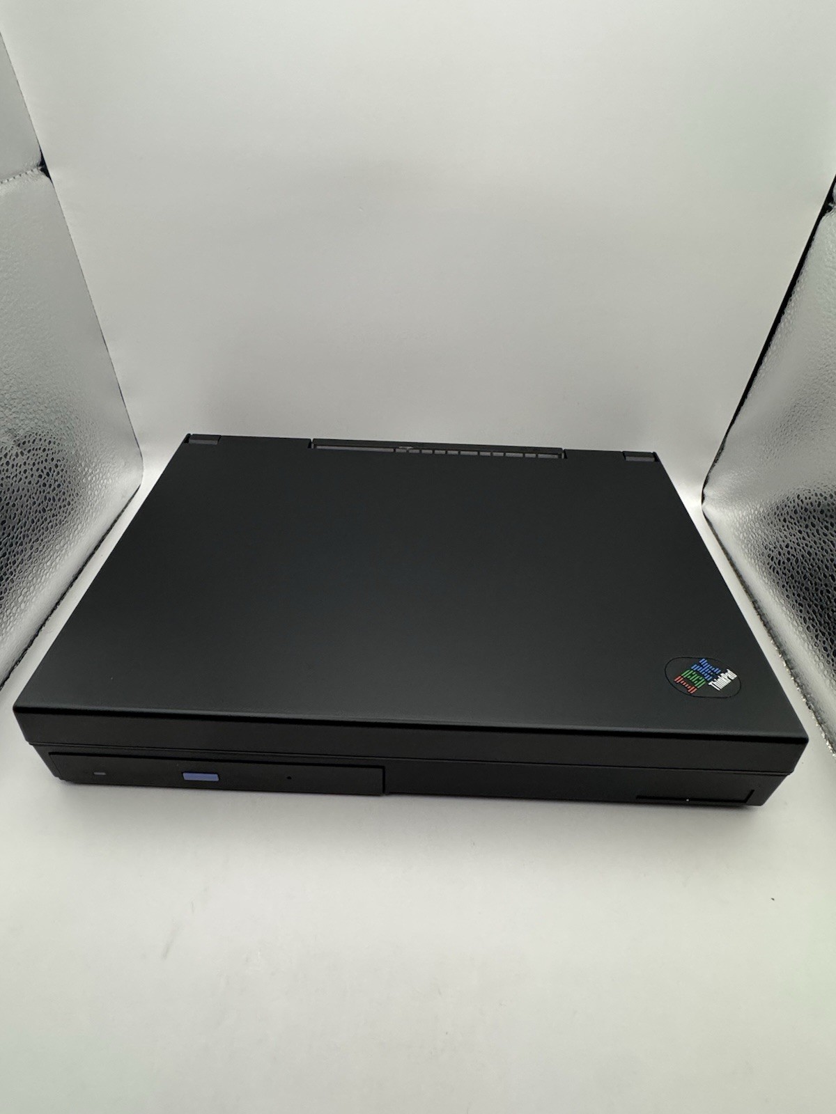 Rare Vintage IBM ThinkPad 365X Pentium  LAPTOP WINDOWS 95