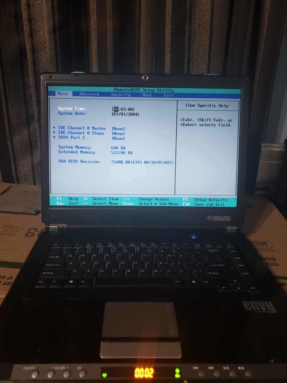 RARE Voodoo Envy Mi:732 PentiumM 1.73 1gb 40gb FACTORY Windows XP OS Clevo M560A