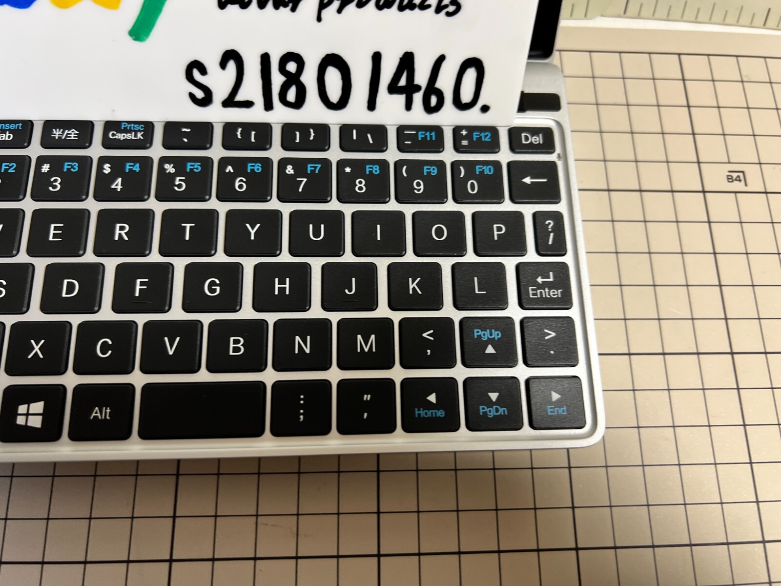GPD Pocket 2 Intel Core m3-7Y30 7in Touch Screen 8GB RAM/128GB ROM Near Mint