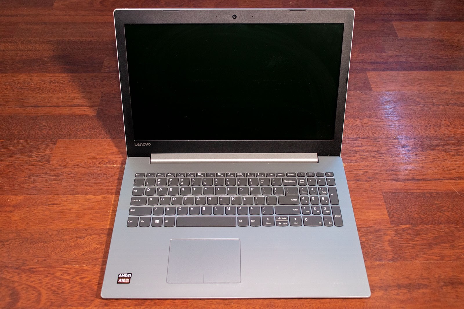 Lenovo Ideapad 80XS 320-15ABR AMD A12-9720P 2.7GHz/R7 GPU 12GB RAM 500GB SSD 15″