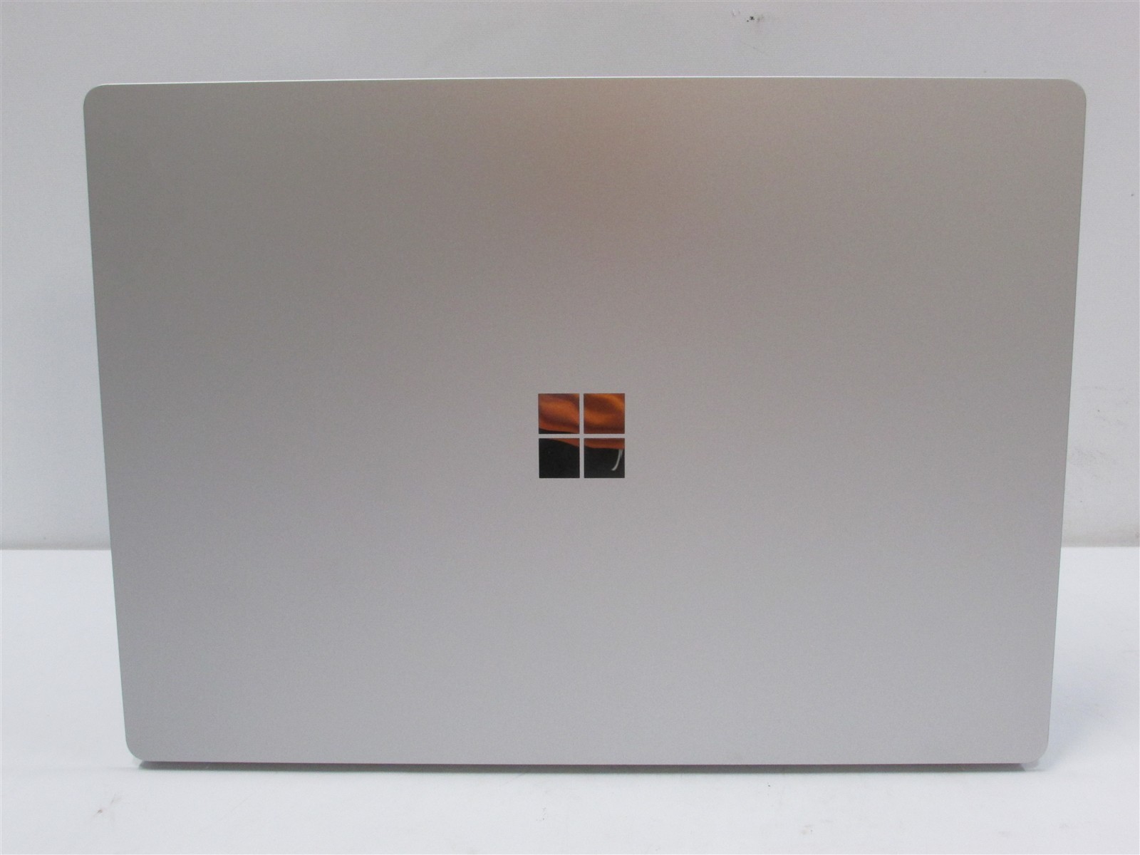 Microsoft Surface Laptop 4 1979 i7-1185G7 3.0GHz 16GB RAM 256GB 15″ Win 11 Pro