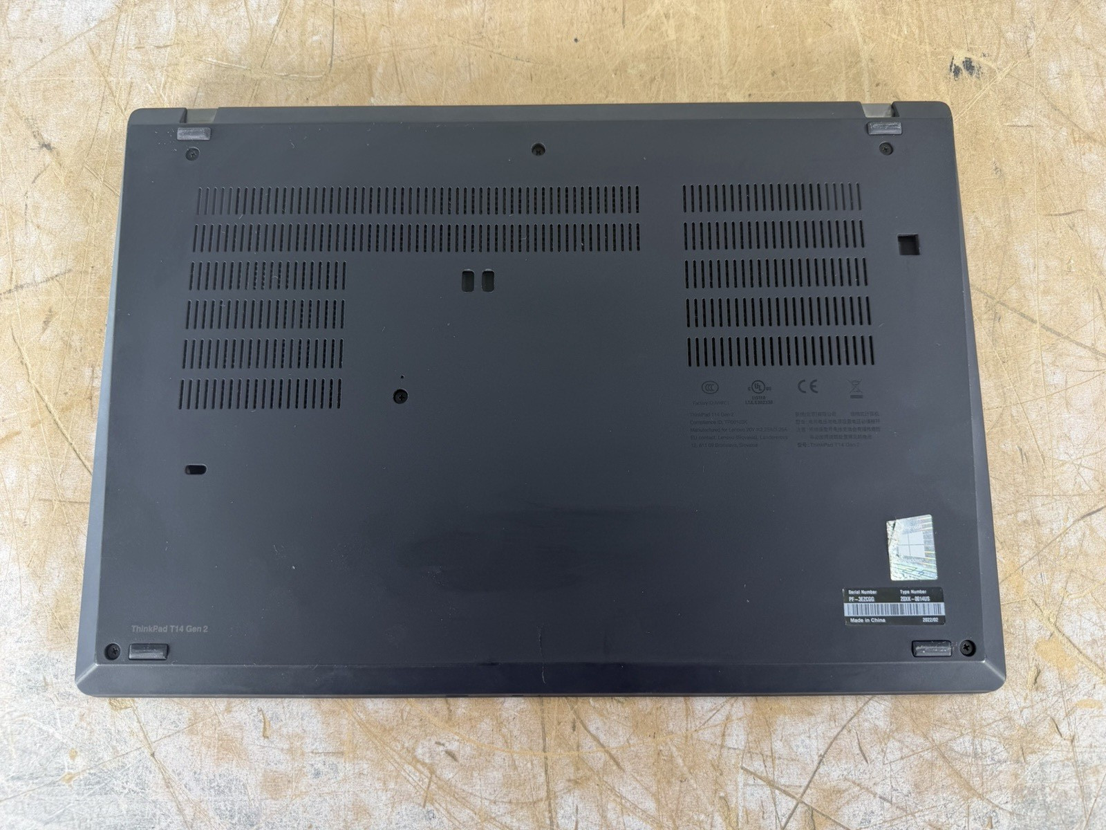 LENOVO THINKPAD T14 GEN 2 AMD RYZEN 5 PRO 5650U @ 2.30GHz, 16GB RAM, NO HDD/OS