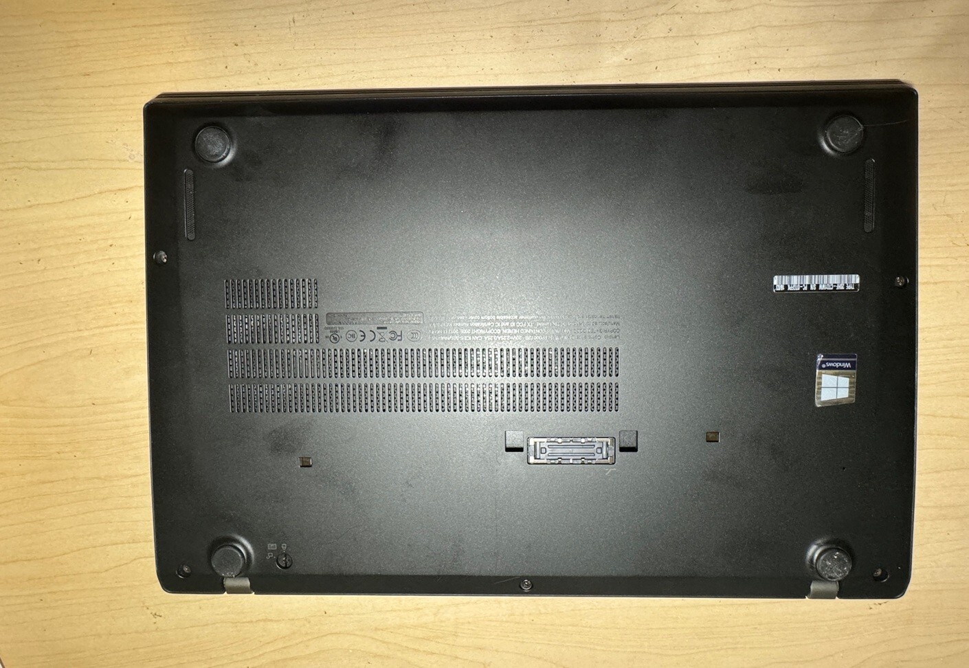 Lenovo ThinkPad T470s Laptop i7-7500 2.7GHz 24GB 512GB SSD 14″ FHD 1920×1080