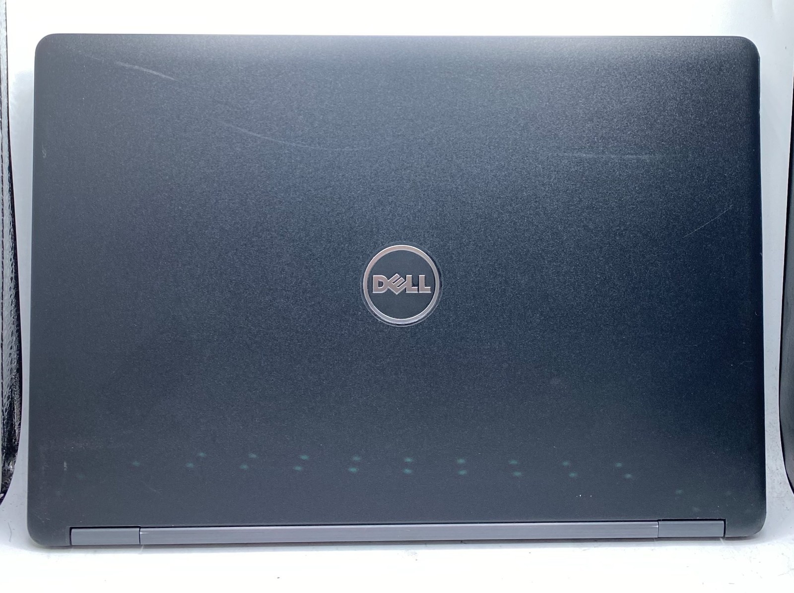 Dell Latitude 5480 Intel Core i5-6300U @ 2.40GHz 8GB RAM 256GB SSD