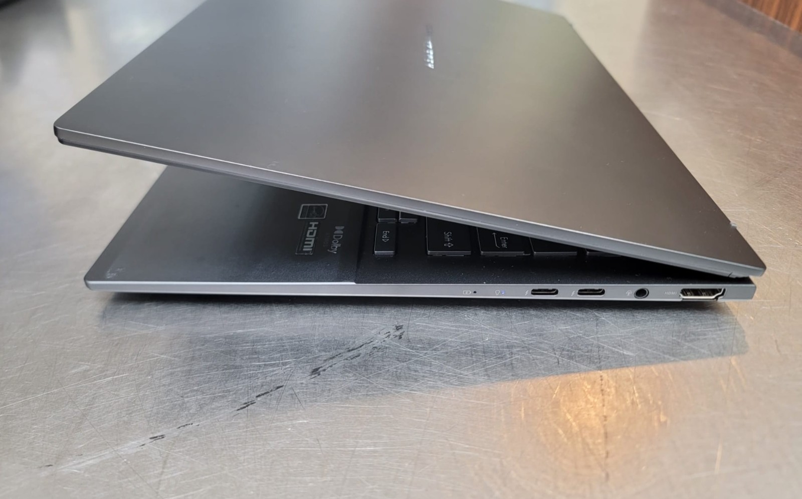 ASUS Zenbook 14 OLED Ultra 9 285H 32GB RAM 1TB SSD Intel Arc 140 – FAST SHIPPING