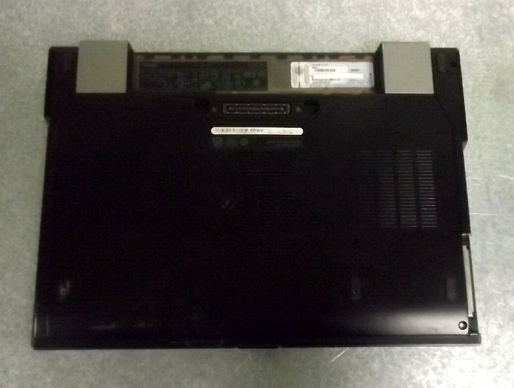 Dell Latitude E6410 Intel Core i5 N560 2.67GHz No Ram/HDD/Batt/PS For Parts Only