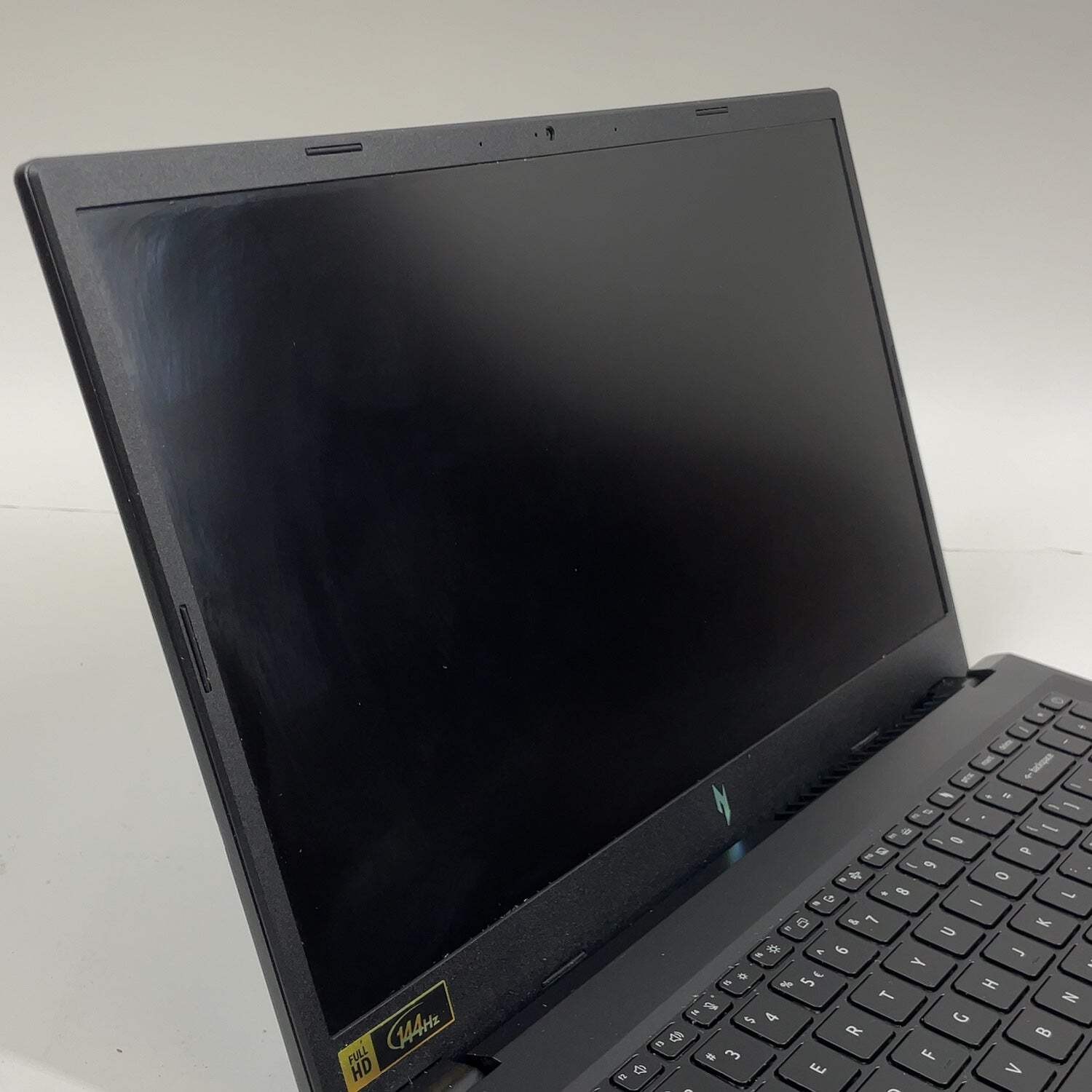 Acer Nitro V 15 ANV15-51 15.6″ i5-13420H 2.1GHz 8GB RAM 512GB SSD RTX 2050