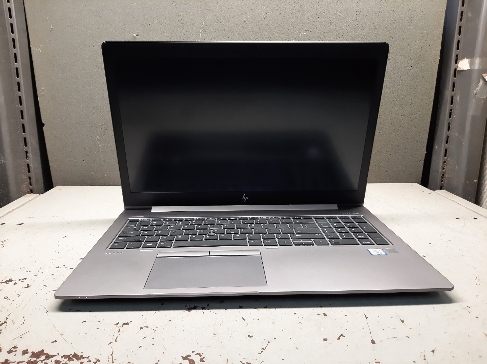 HP ZBook 15u G6 i5-8365u 15.6″ 8GB RAM 256GB SSD Windows 11