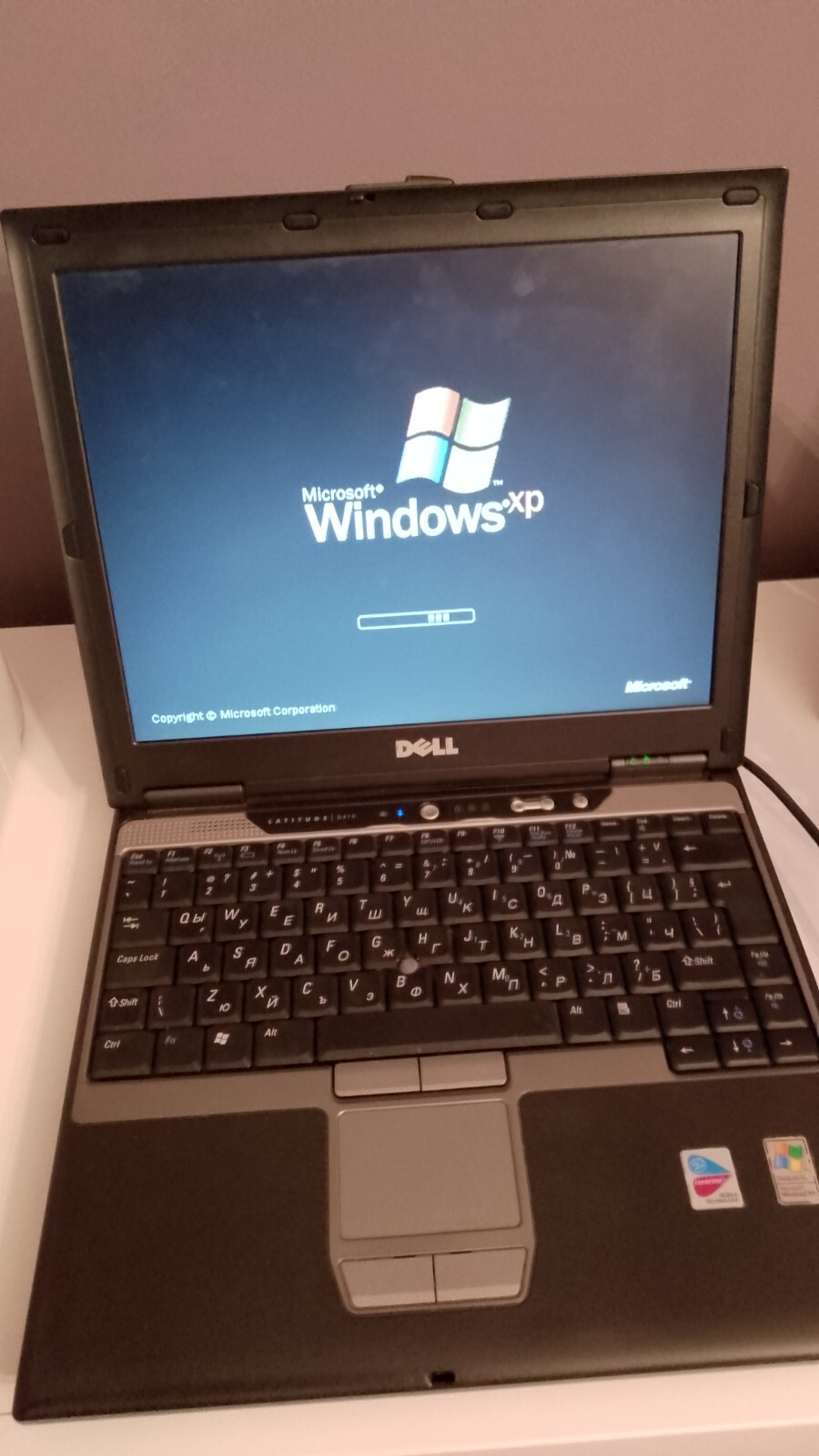 Vintage Dell Latitude D410 12″ Laptop 1.86 Ghz CPU 760MB RAM 60GB HDD Windows XP
