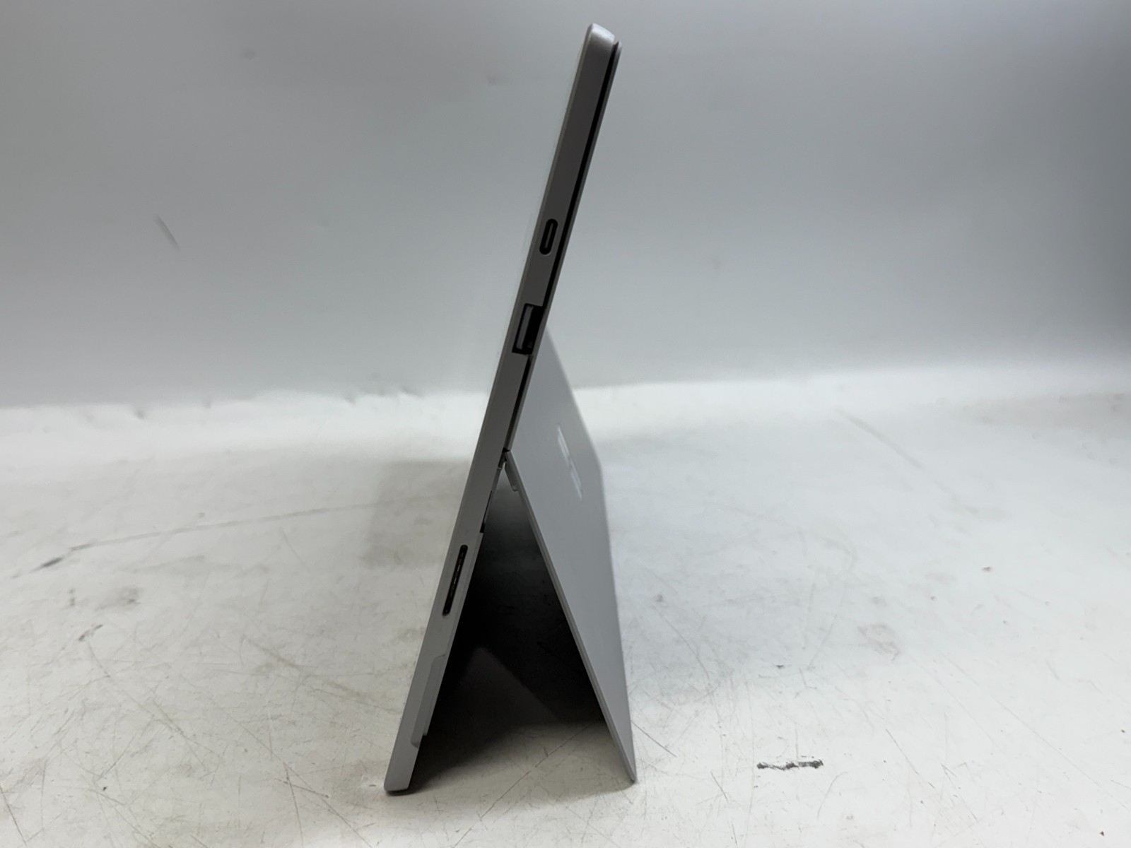 Microsoft Surface Pro 7+ 1960 i7-1165G7 16GB RAM 256GB M.2 Win11 Pro No AC PARTS