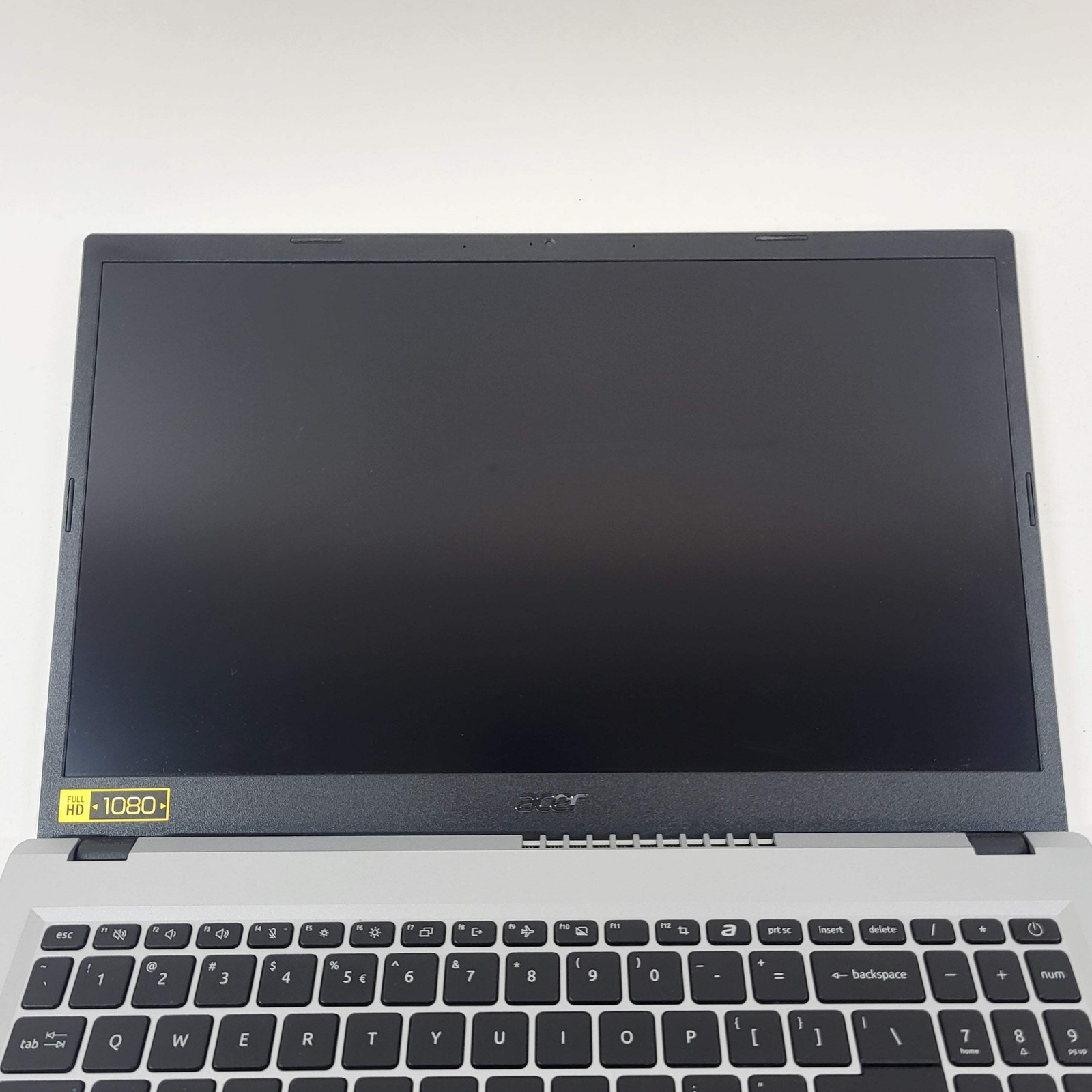 Acer Aspire Go 15 AG15-32P 15.6″ Core 3 N355 1.9GHz 8GB RAM 128GB SSD