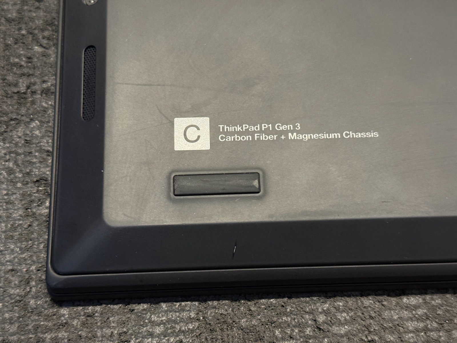 Lenovo ThinkPad P1 Gen 3 15.6″ Intel Core i7-10850H 2.7GHz 32GB RAM 1TB M.2