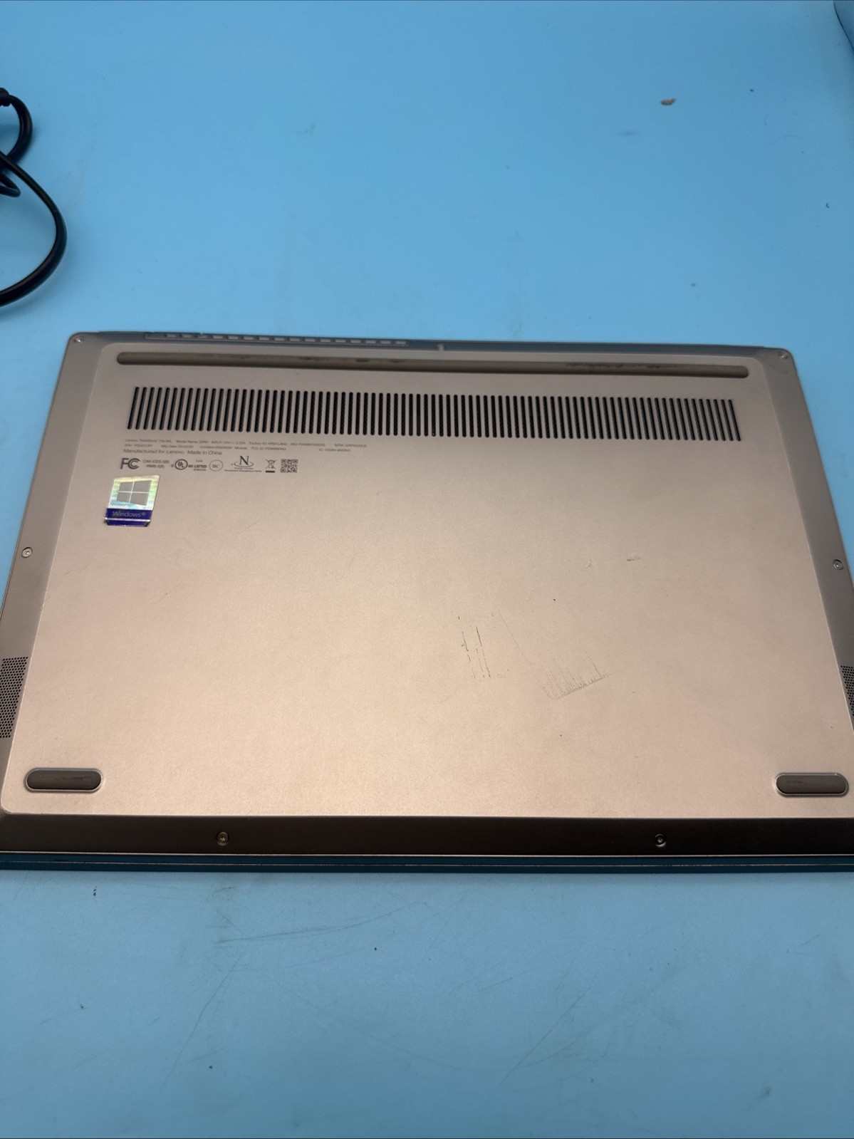 LENOVO ThinkBook 13s-IML i5 10210U 1.60GHz 8 GB 256 SSD