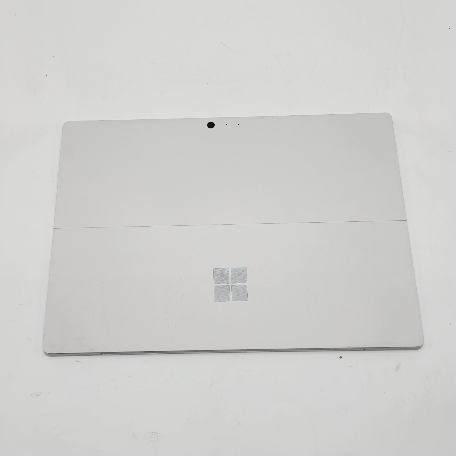 Microsoft Surface 1724 Core i5 6300U 2.4GHz 4GB RAM 128GB SSD 14″ FOR PARTS